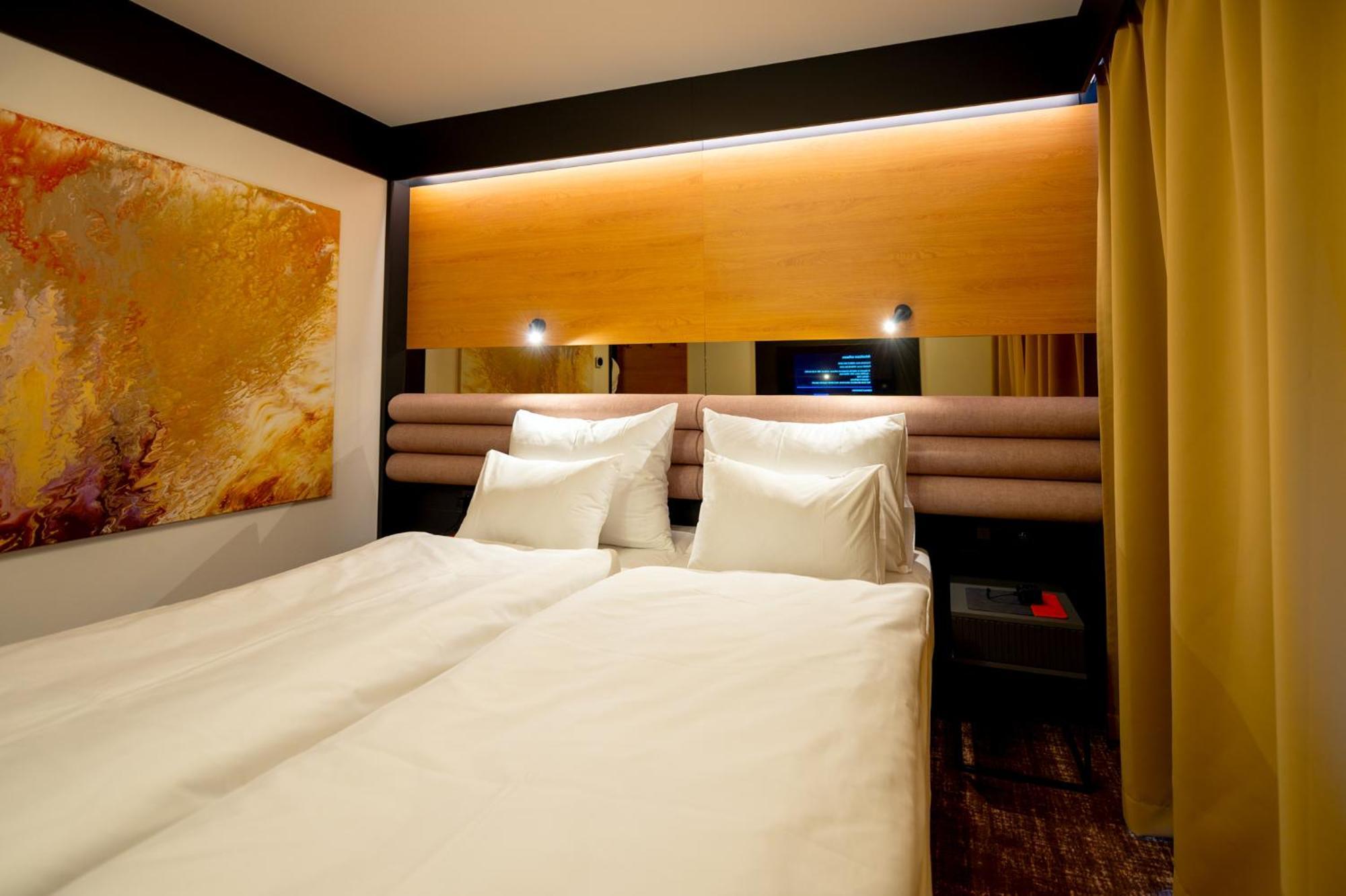 Hotel Nobilis - Mlada Boleslav Bradlec  Екстер'єр фото