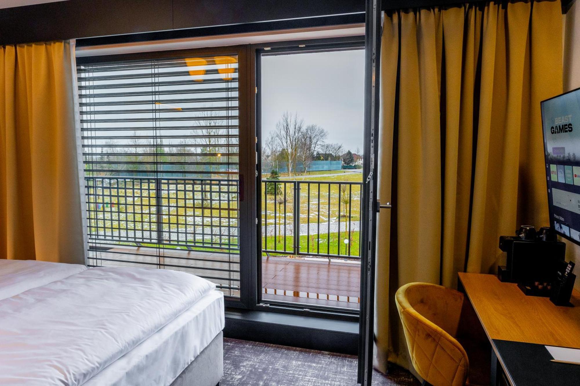 Hotel Nobilis - Mlada Boleslav Bradlec  Екстер'єр фото